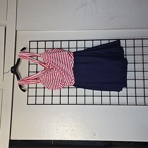 Size 6x large Swimsuit from Cocopear